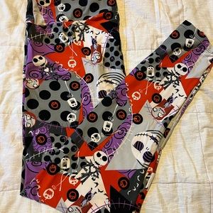 LuLaroe Nightmare Before Christmas Leggings TC 2